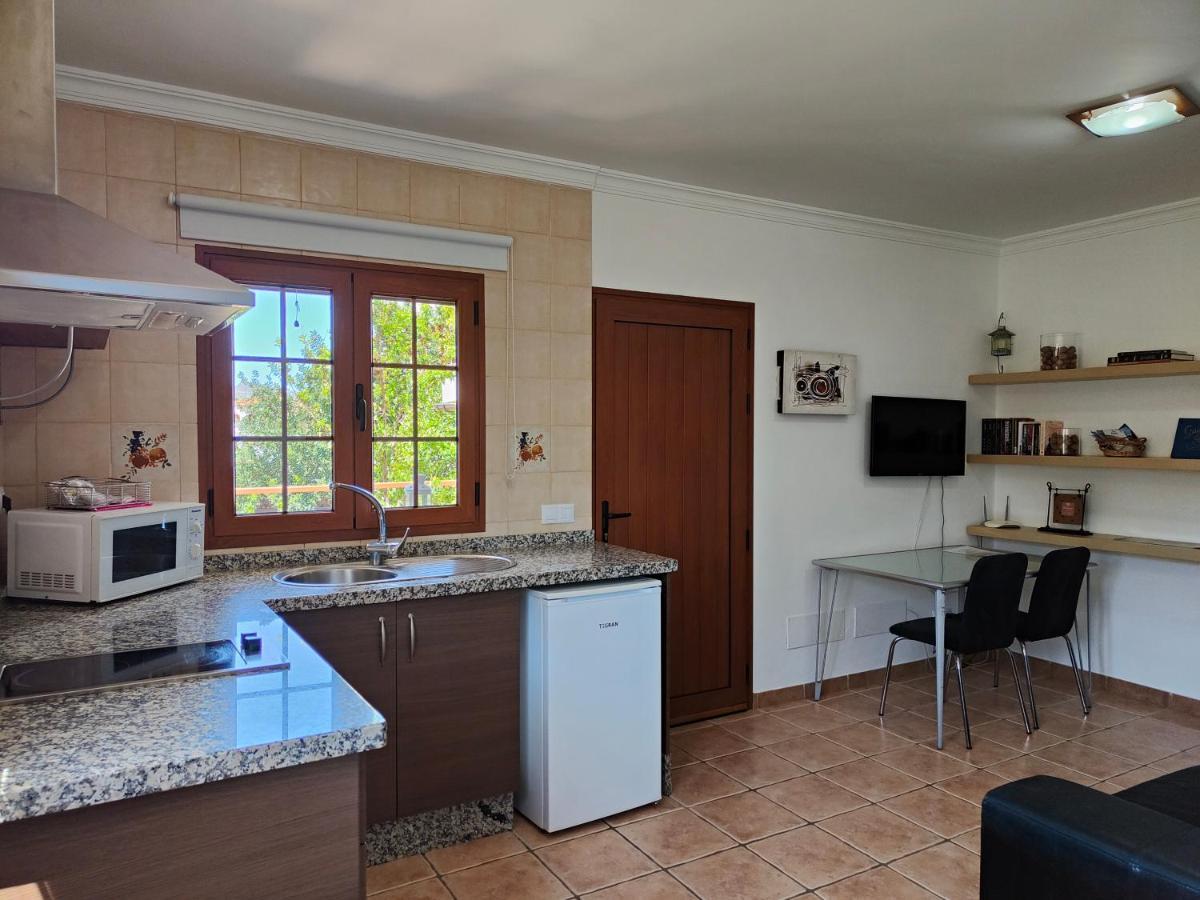 Vivienda Vacacional La Portada Техеда Екстер'єр фото